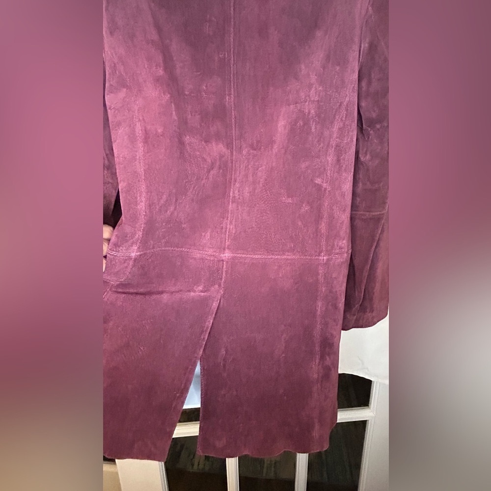 DENNIS by dennis basso VINTAGE SUEDE MID LENGTH JACKET, PLUM, XSM, GREAT SHAPE - Picture 3 of 8